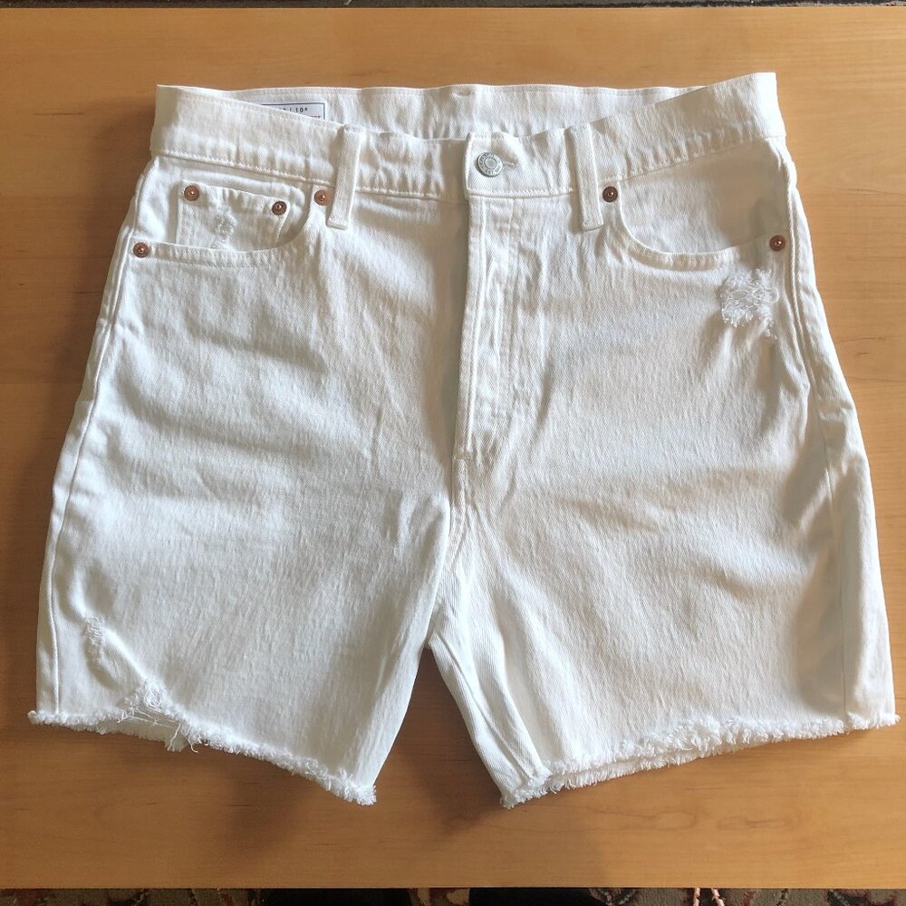 GAP Cheeky Midi High Rise Shorts, White, Size 30/10R